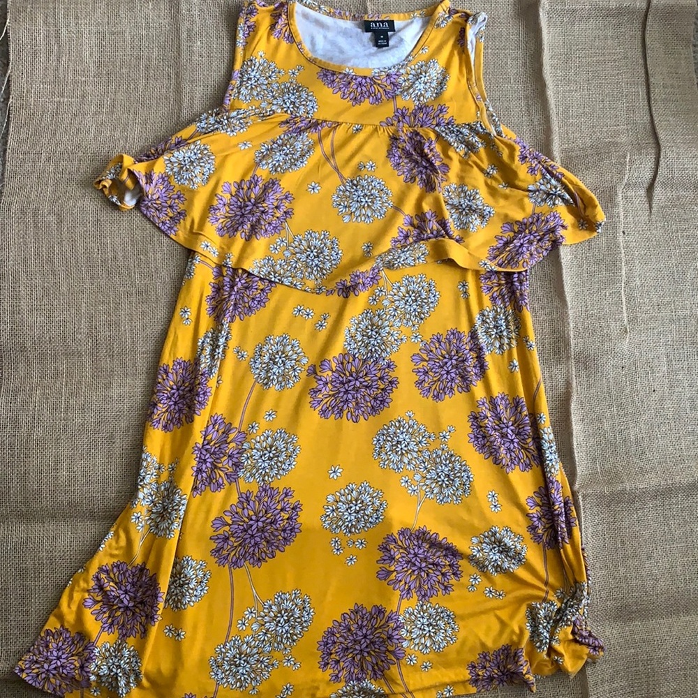 Floral off the shoulder dress w/ black sandal heel
